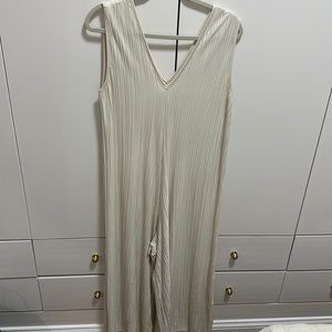 Nothing Fits But Pleated Jumpsuit One Size